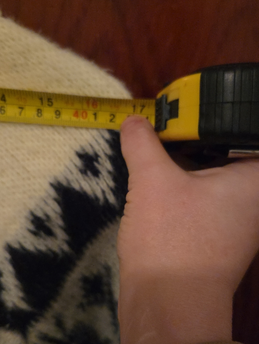 Alpaca Sweater - Picture 9 of 11